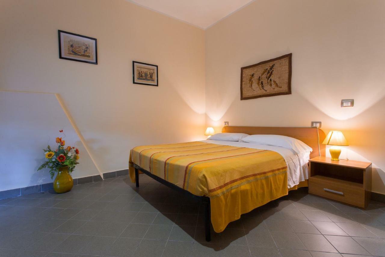 B&B Casa Cosmano Бранкалеоне-Маріна Екстер'єр фото
